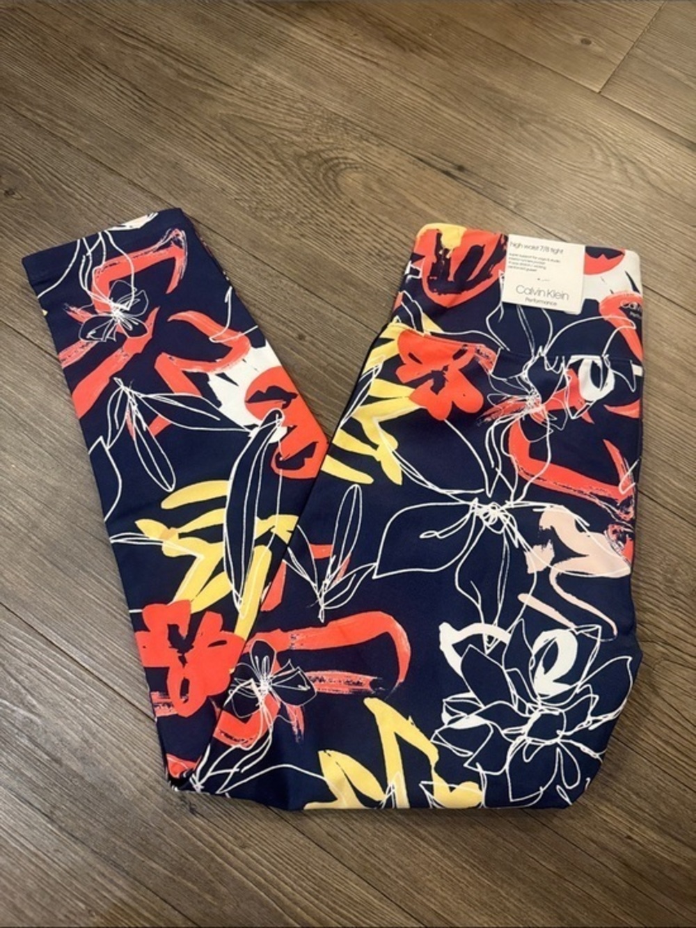 🆕 Calvin Klein Performance Navy High Waist 7/8 Tight with Floral Print. NWT!🔥